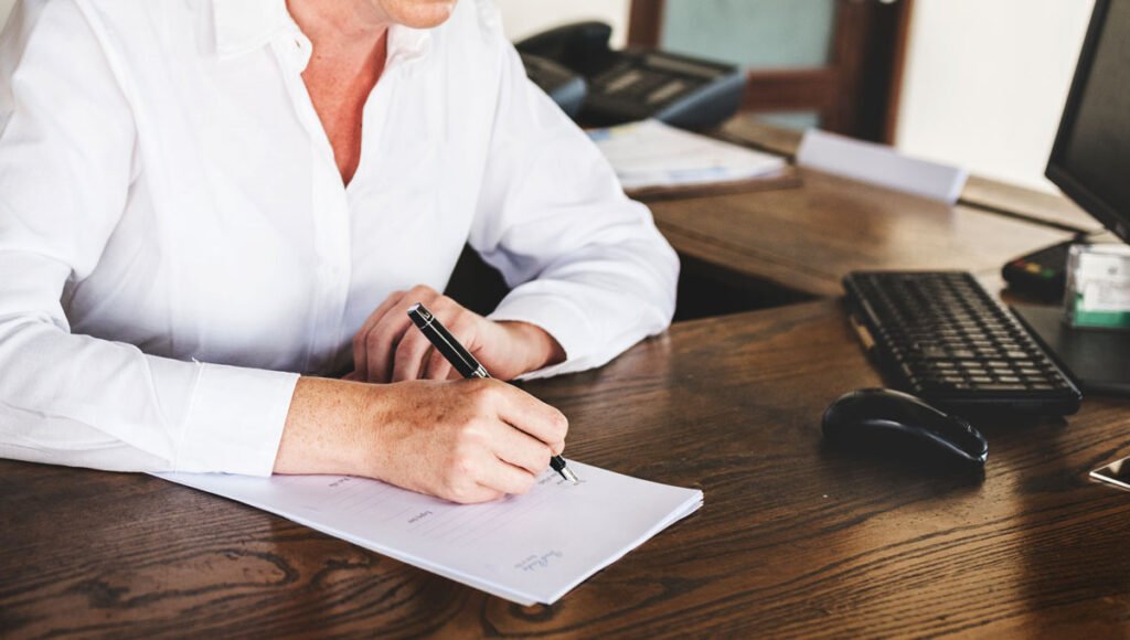 Kastor | 8 beneficios de contar con un software en conserjería